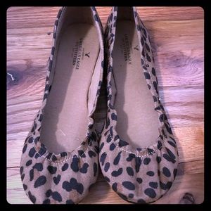American Eagle leopard print ballet flats